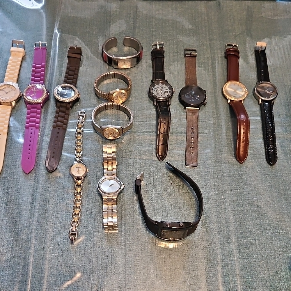 Stylish Watch Collection with Mixed Bands